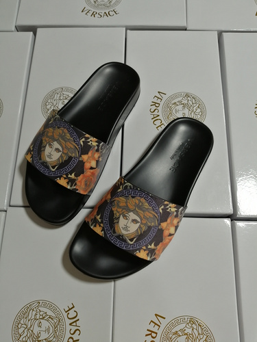 Mixed Brand Slippers Unisex ID:202004a87